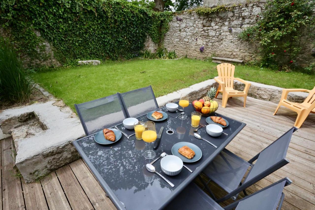 L'Atelier Et Sa Terrasse Lejlighed Pontivy Eksteriør billede